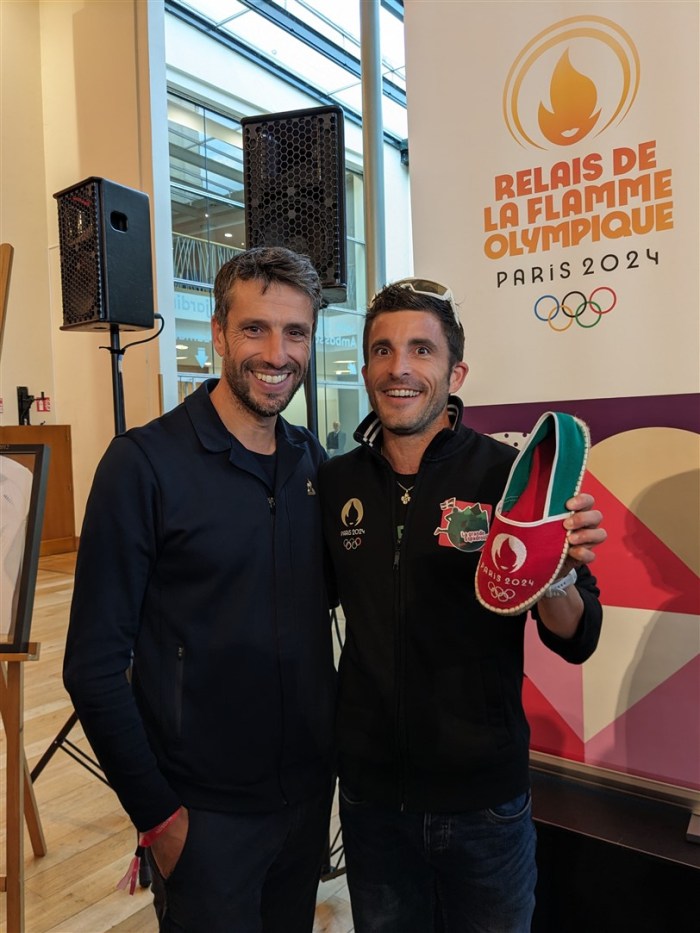 Passage de la flamme dans le 64